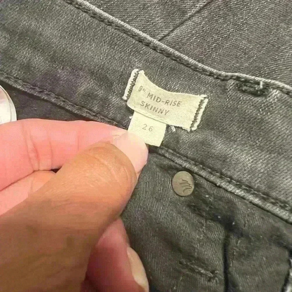 Madewell 9” Mid-Rise Skinny Jeans Size 26 (#149) - Picture 4 of 7